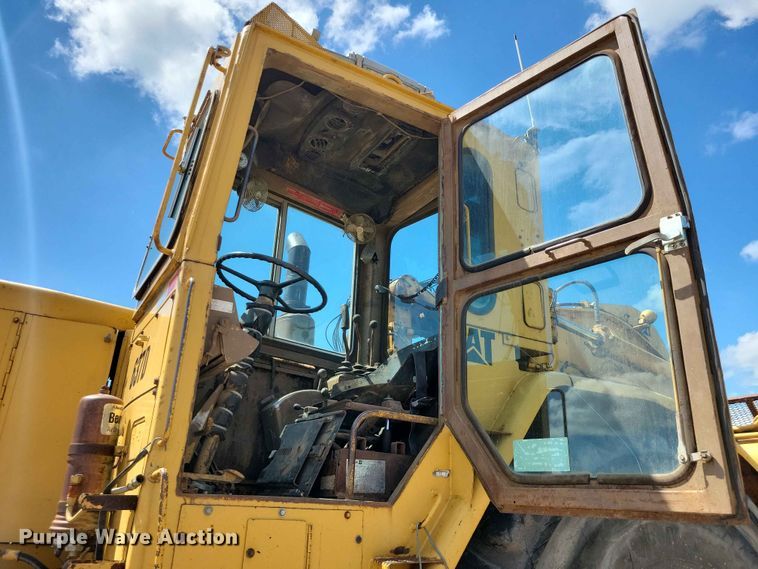 image for item EE1179 1980 Caterpillar 637D conventional scraper 