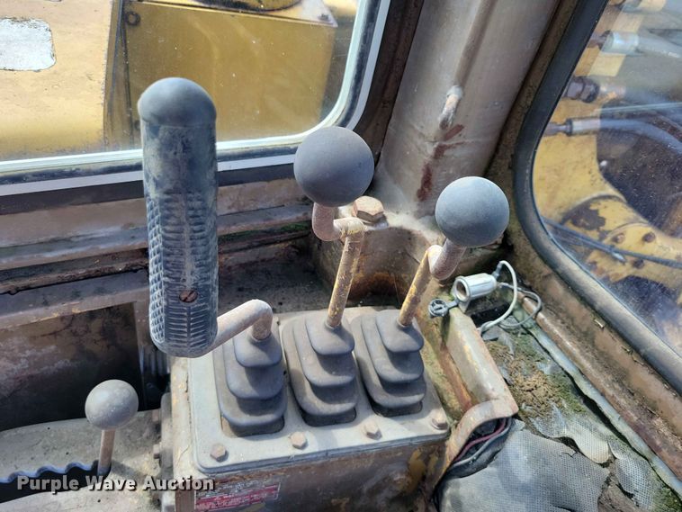 image for item EE1179 1980 Caterpillar 637D conventional scraper 