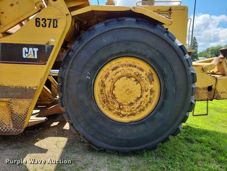 image for item EE1179 1980 Caterpillar 637D conventional scraper 