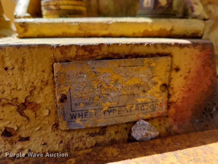 image for item EE1179 1980 Caterpillar 637D conventional scraper 