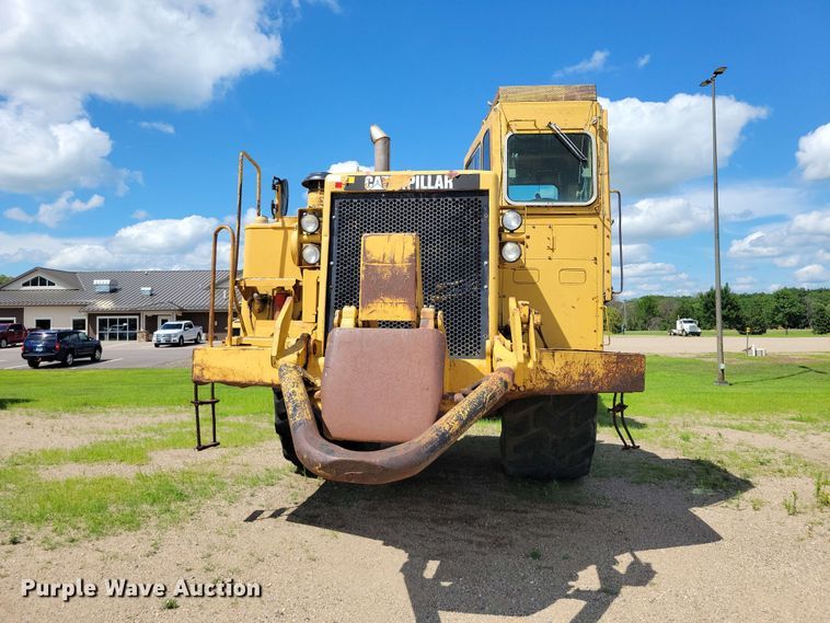 image for item EE1180 1983 Caterpillar 637D conventional scraper 