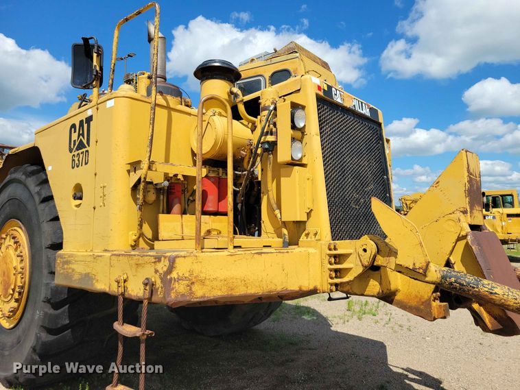 image for item EE1180 1983 Caterpillar 637D conventional scraper 