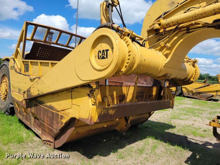 image for item EE1180 1983 Caterpillar 637D conventional scraper 