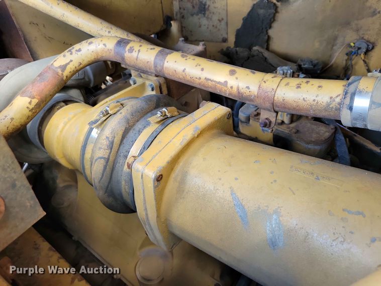 image for item EE1180 1983 Caterpillar 637D conventional scraper 