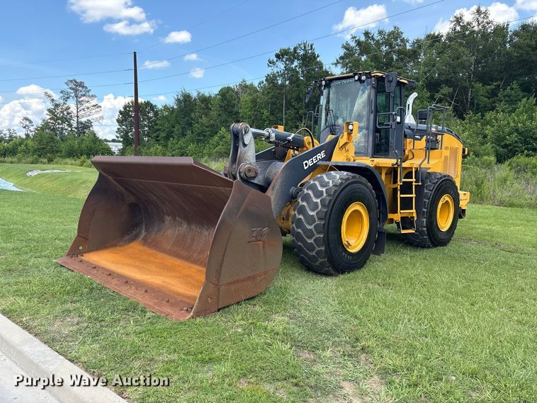 image for item EF1262 2020 John Deere 744L wheel loader