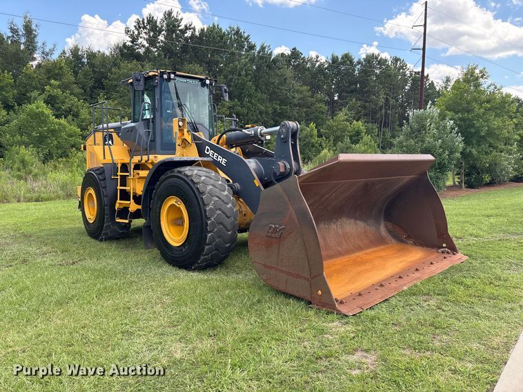 image for item EF1262 2020 John Deere 744L wheel loader