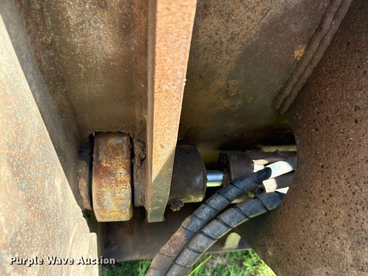image for item EF1262 2020 John Deere 744L wheel loader