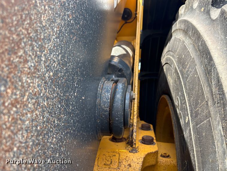 image for item EF1262 2020 John Deere 744L wheel loader