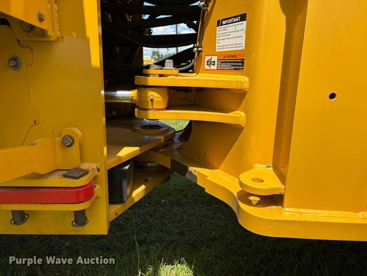 image for item EF1262 2020 John Deere 744L wheel loader