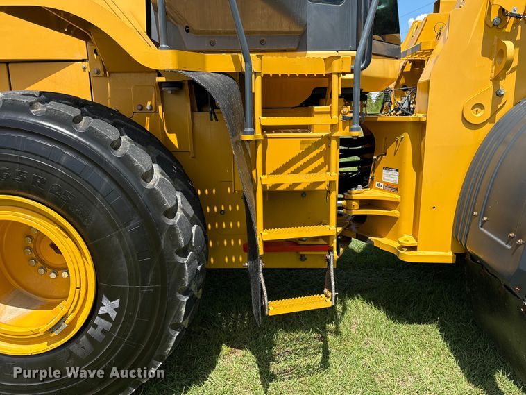 image for item EF1262 2020 John Deere 744L wheel loader