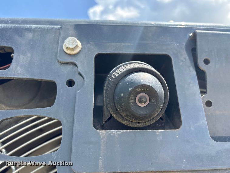 image for item EF1262 2020 John Deere 744L wheel loader
