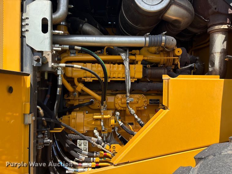 image for item EF1262 2020 John Deere 744L wheel loader