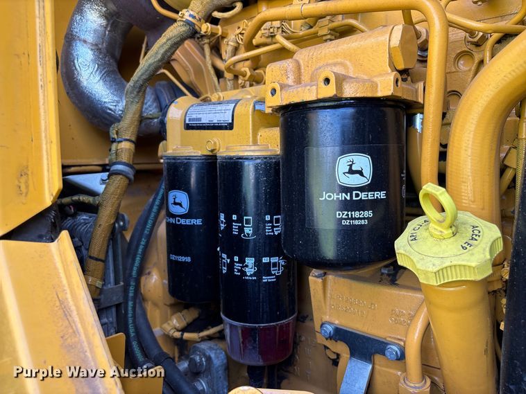 image for item EF1262 2020 John Deere 744L wheel loader
