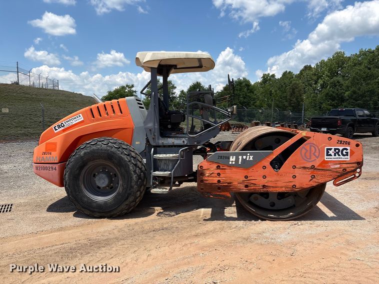 image for item EF1267 2015 HAMM H11IX single drum vibratory roller