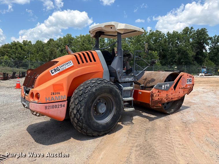 image for item EF1267 2015 HAMM H11IX single drum vibratory roller
