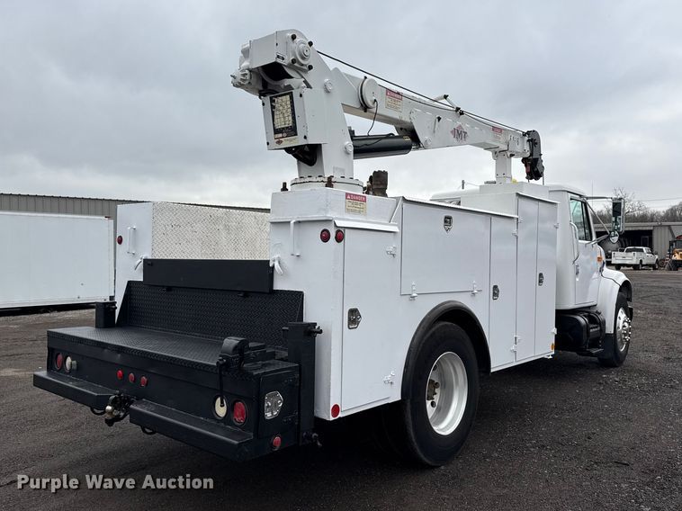 image for item EG8837 1991 International 4600 utility / service truck