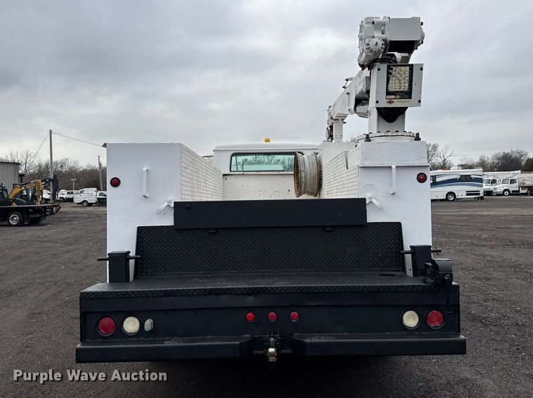 image for item EG8837 1991 International 4600 utility / service truck
