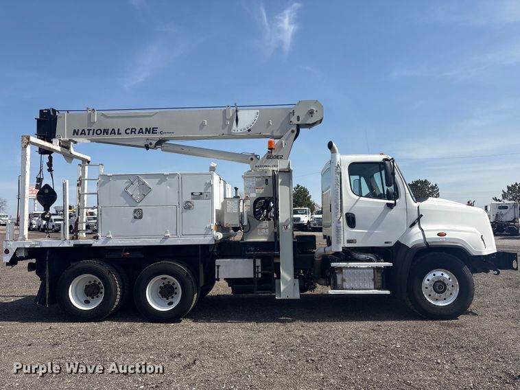 image for item EG8873 2013 Freightliner 114SD crane truck