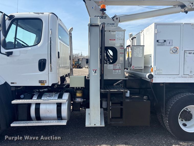 image for item EG8873 2013 Freightliner 114SD crane truck