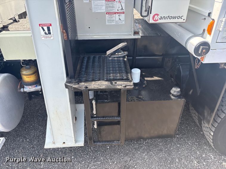 image for item EG8873 2013 Freightliner 114SD crane truck