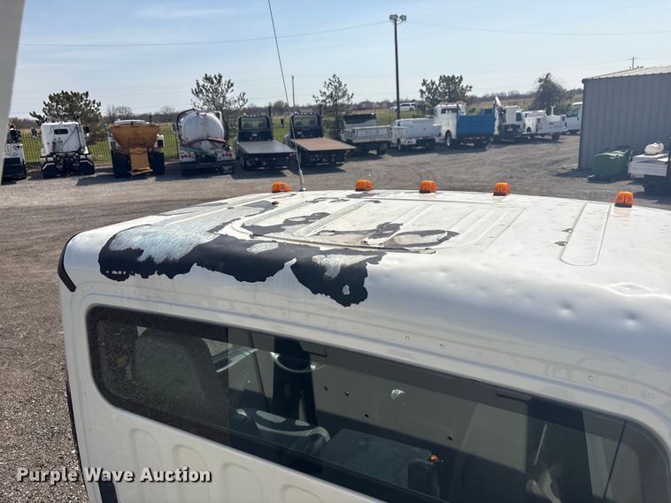image for item EG8873 2013 Freightliner 114SD crane truck