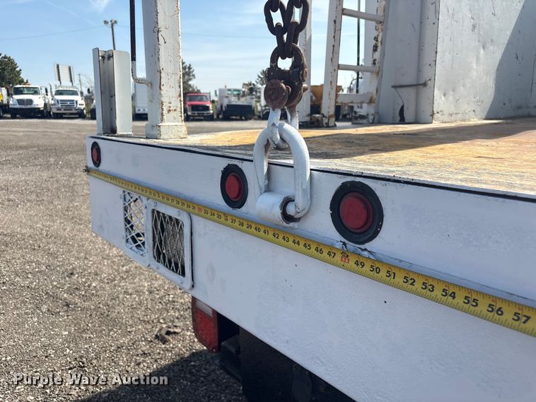 image for item EG8873 2013 Freightliner 114SD crane truck