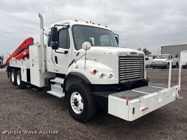 image for item EG8929 2012 Freightliner Business Class M2 Ext. Cab crane truck