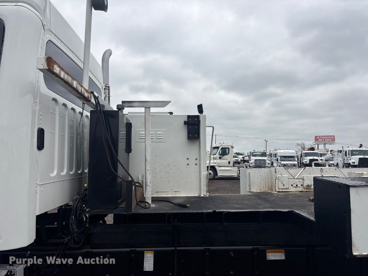 image for item EG8929 2012 Freightliner Business Class M2 Ext. Cab crane truck