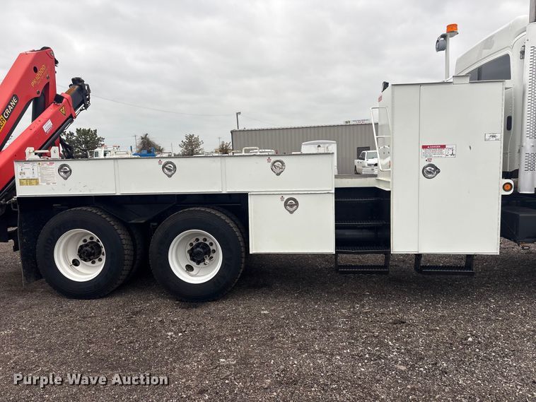 image for item EG8929 2012 Freightliner Business Class M2 Ext. Cab crane truck