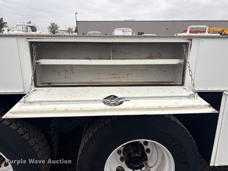 image for item EG8929 2012 Freightliner Business Class M2 Ext. Cab crane truck