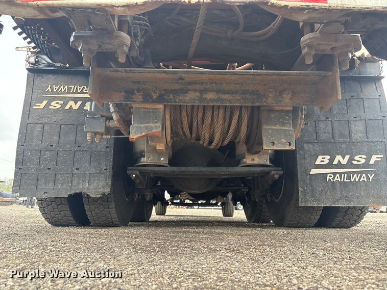 image for item EG8929 2012 Freightliner Business Class M2 Ext. Cab crane truck