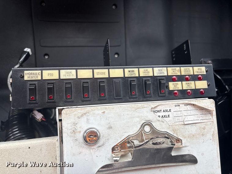 image for item EG8929 2012 Freightliner Business Class M2 Ext. Cab crane truck