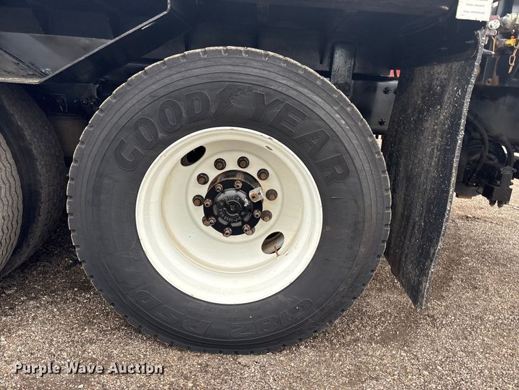 image for item EG8929 2012 Freightliner Business Class M2 Ext. Cab crane truck