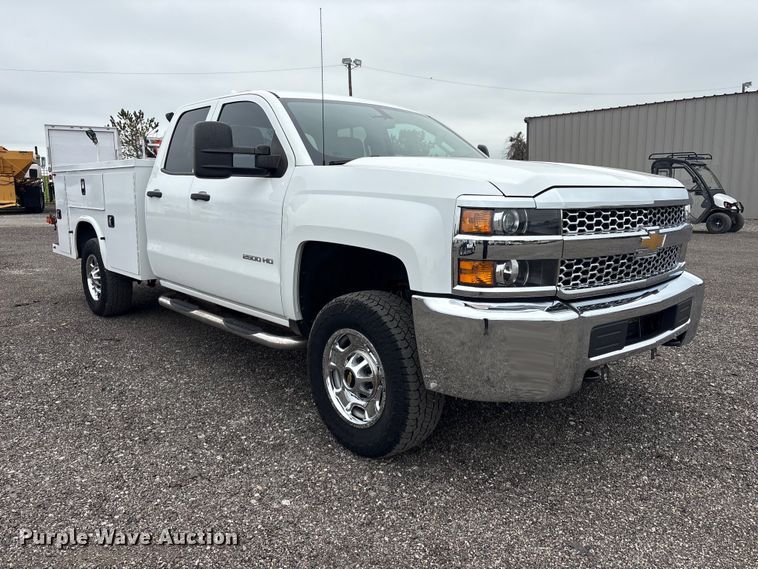 image for item EG9005 2019 Chevrolet 2500HD Ext. Cab utility bed pickup truck