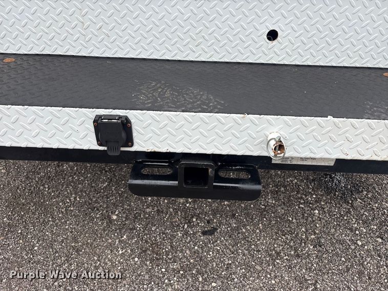 image for item EG9005 2019 Chevrolet 2500HD Ext. Cab utility bed pickup truck