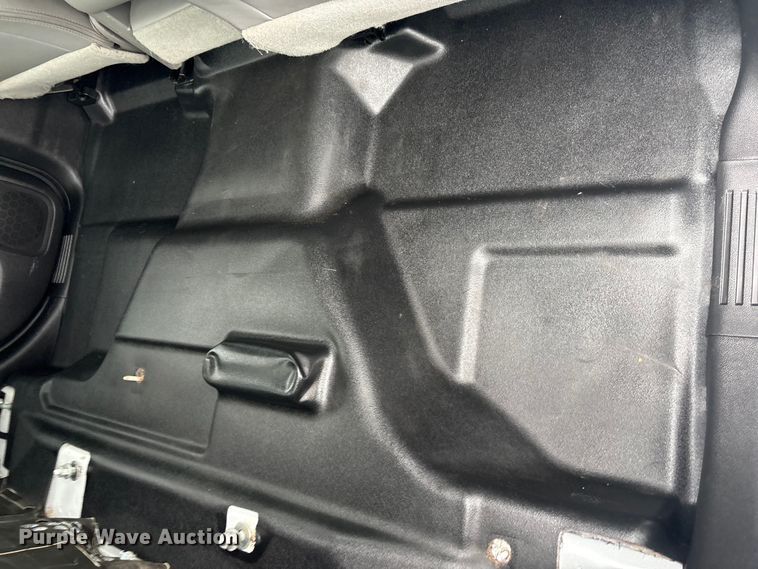 image for item EG9005 2019 Chevrolet 2500HD Ext. Cab utility bed pickup truck