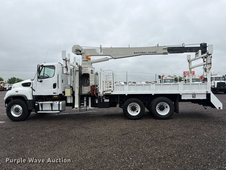 image for item EG9239 2012 Freightliner 114SD crane truck
