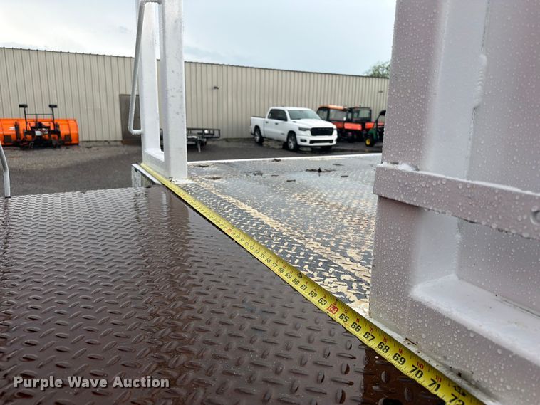 image for item EG9244 2011 International 7600 Crew Cab crane truck