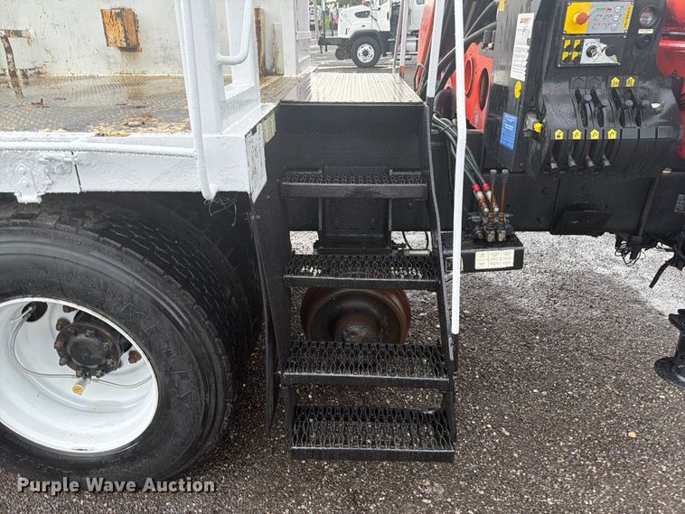 image for item EG9244 2011 International 7600 Crew Cab crane truck