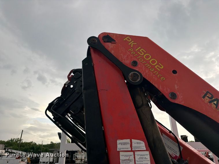 image for item EG9244 2011 International 7600 Crew Cab crane truck