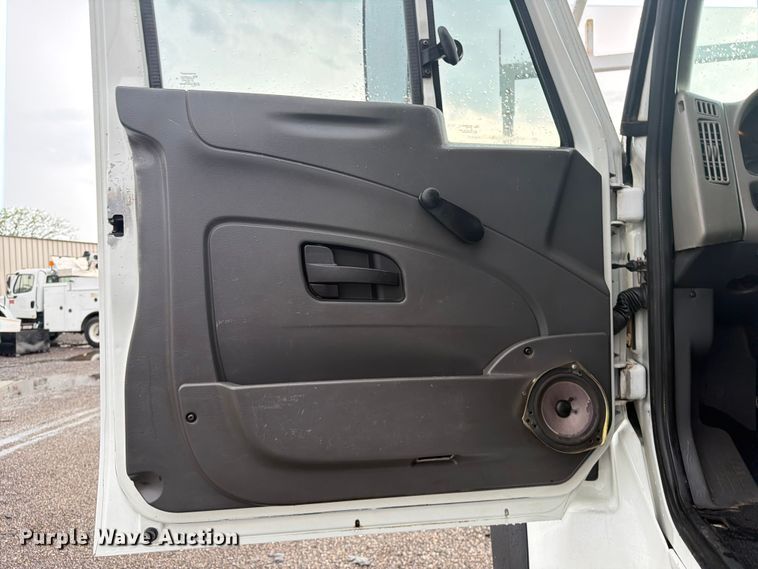 image for item EG9244 2011 International 7600 Crew Cab crane truck