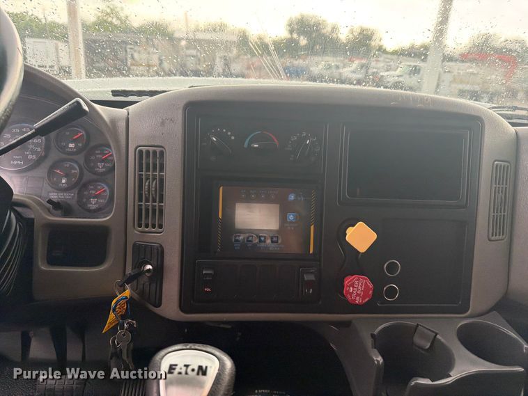 image for item EG9244 2011 International 7600 Crew Cab crane truck
