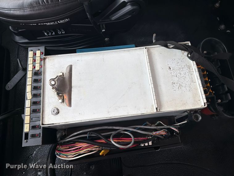 image for item EG9244 2011 International 7600 Crew Cab crane truck
