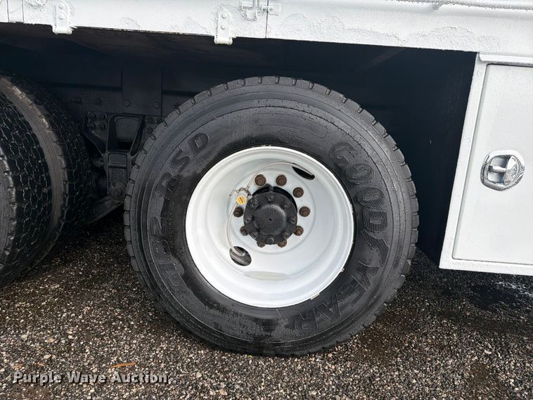 image for item EG9244 2011 International 7600 Crew Cab crane truck