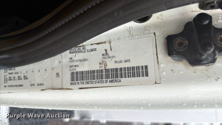 image for item EG9244 2011 International 7600 Crew Cab crane truck