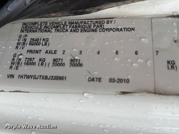 image for item EG9244 2011 International 7600 Crew Cab crane truck