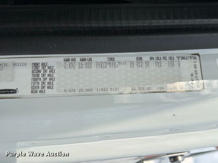 image for item EG9246 2010 Freightliner Business Class M2 utility / service truck