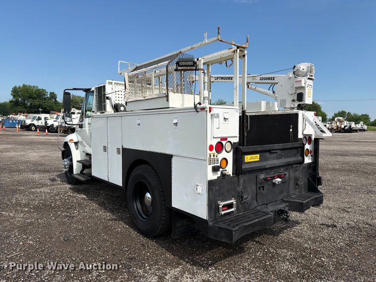 image for item EG9248 2008 International 4300 utility / service truck