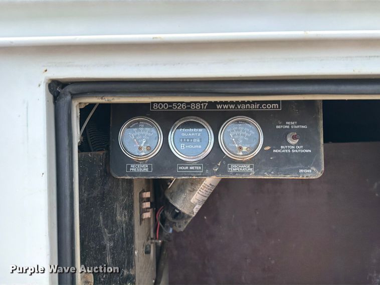 image for item EG9248 2008 International 4300 utility / service truck