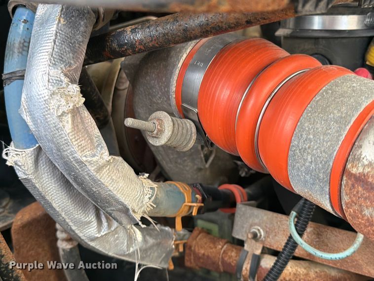 image for item EG9248 2008 International 4300 utility / service truck